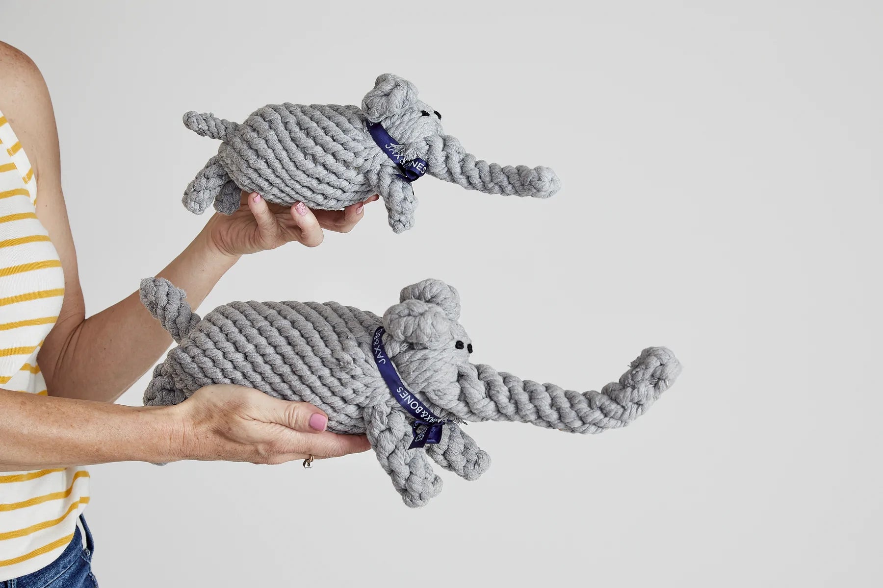 Ⓗ Jax & Bones Coco the Elephant Rope Dog Toy